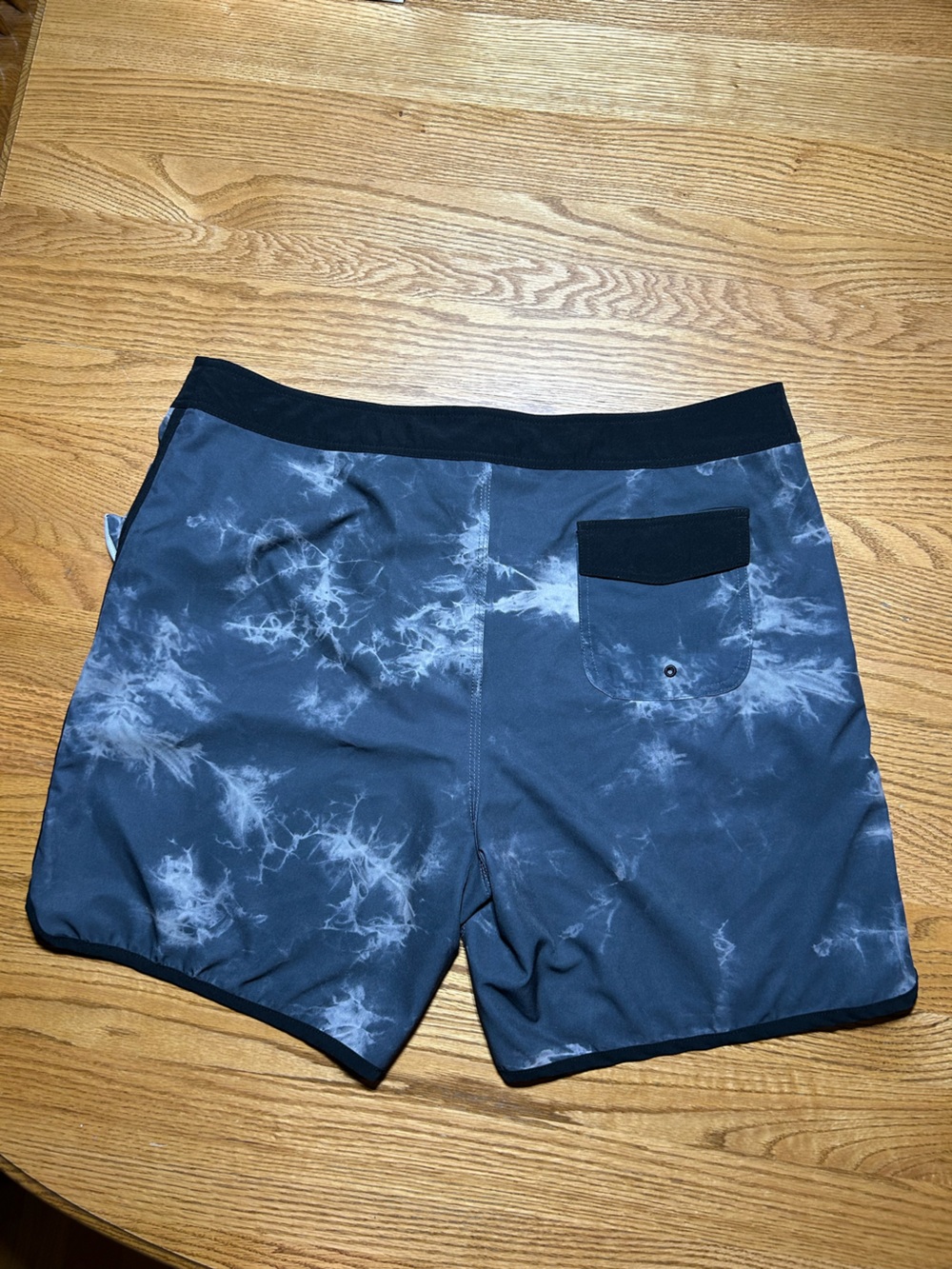 ZYIA Men’s Black & Gray Tie-Dye Swim Shorts Size XXL - Picture 6 of 9